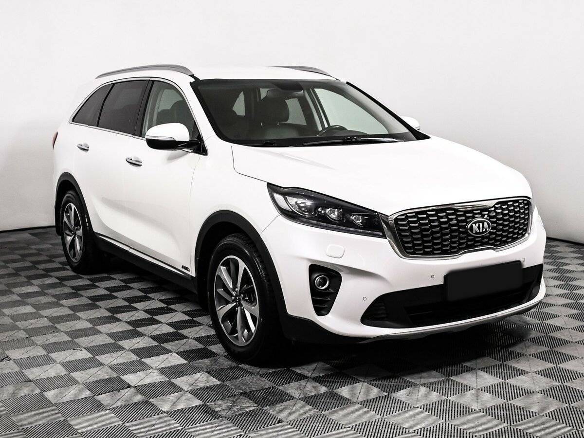 Kia Sorento б/у, 2018, Автоматическая. Фото: #2