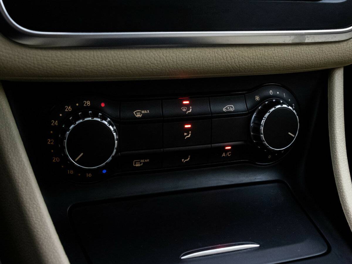 Mercedes-Benz CLA б/у, 2013, Роботизированная. Фото: #13