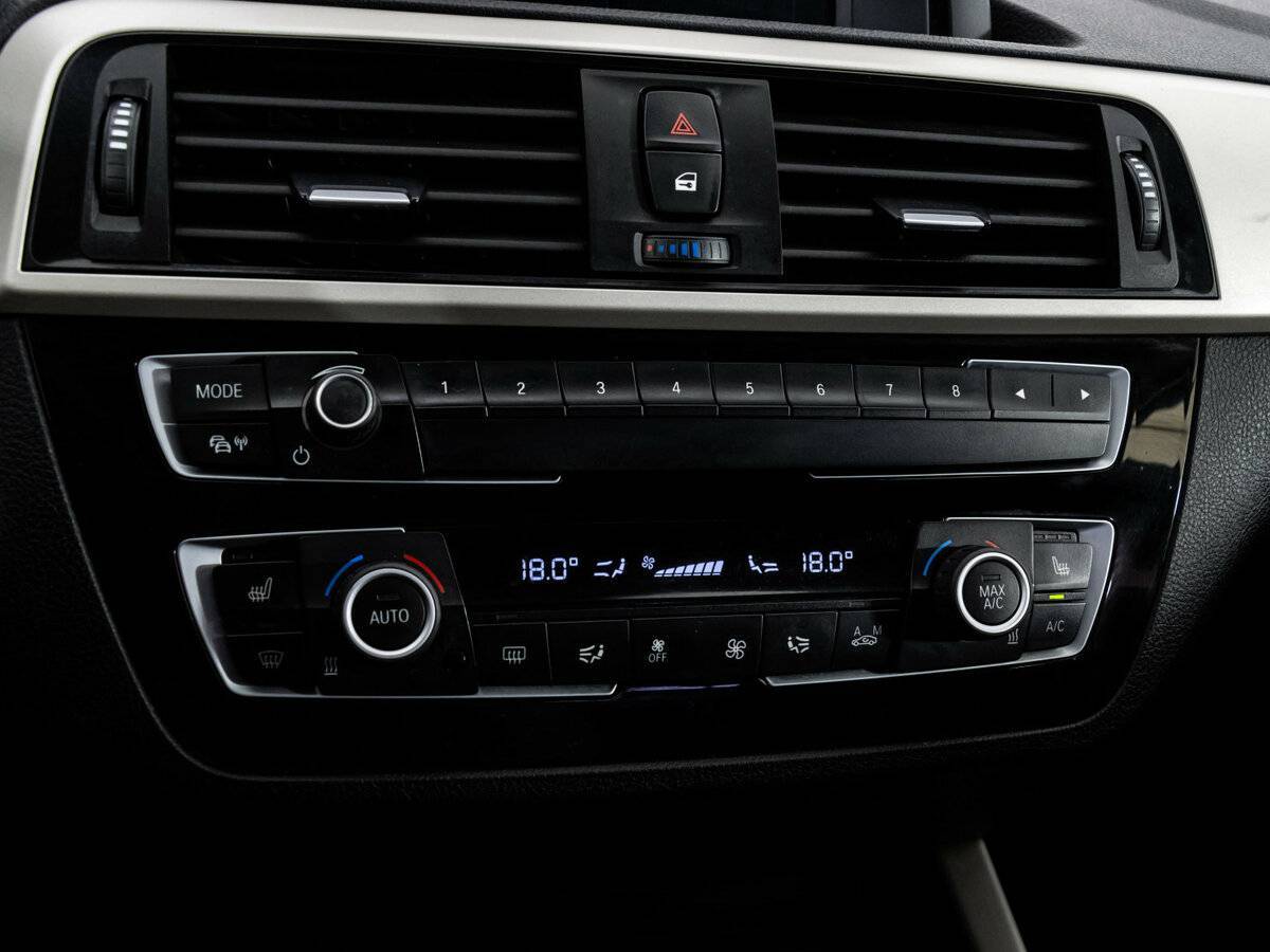 BMW 1 серии б/у, 2017, Автоматическая. Фото: #15