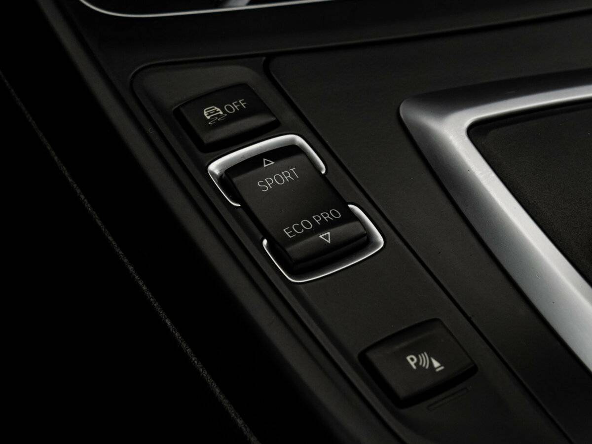 BMW 1 серии б/у, 2017, Автоматическая. Фото: #16