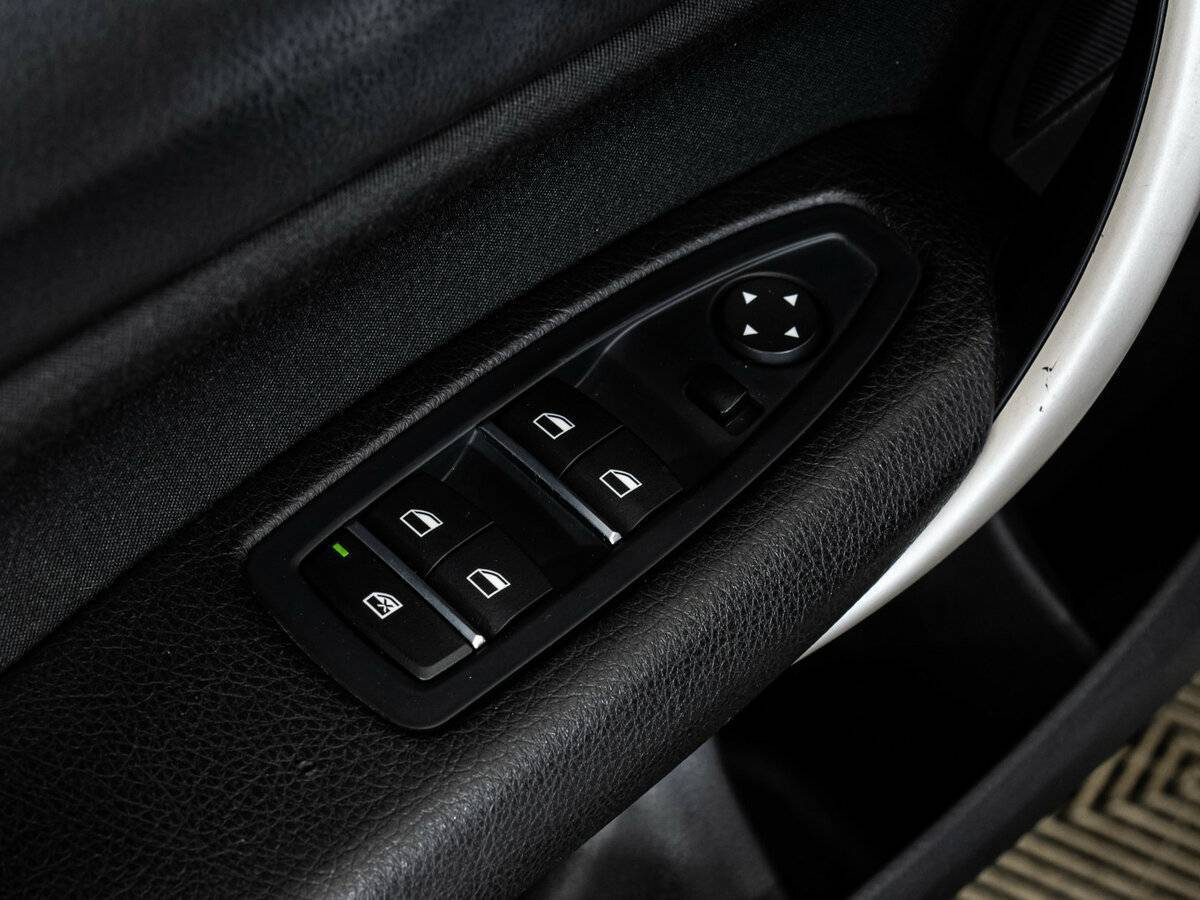 BMW 1 серии б/у, 2017, Автоматическая. Фото: #20