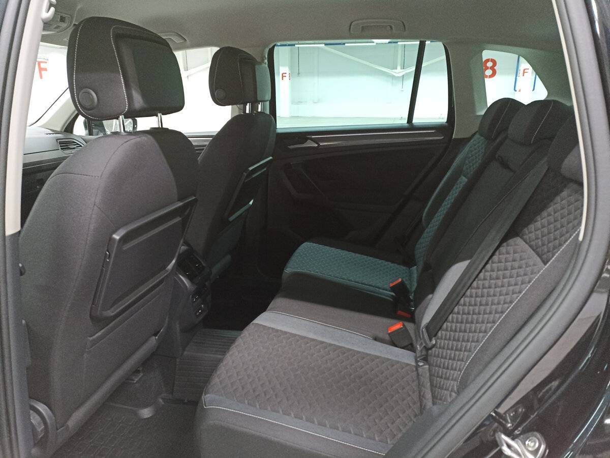 Volkswagen Tiguan б/у, 2018, Роботизированная. Фото: #11