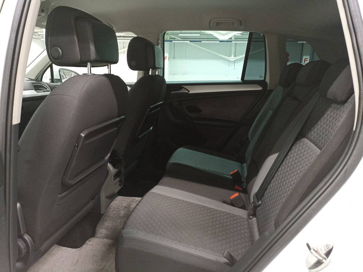 Volkswagen Tiguan б/у, 2017, Роботизированная. Фото: #11