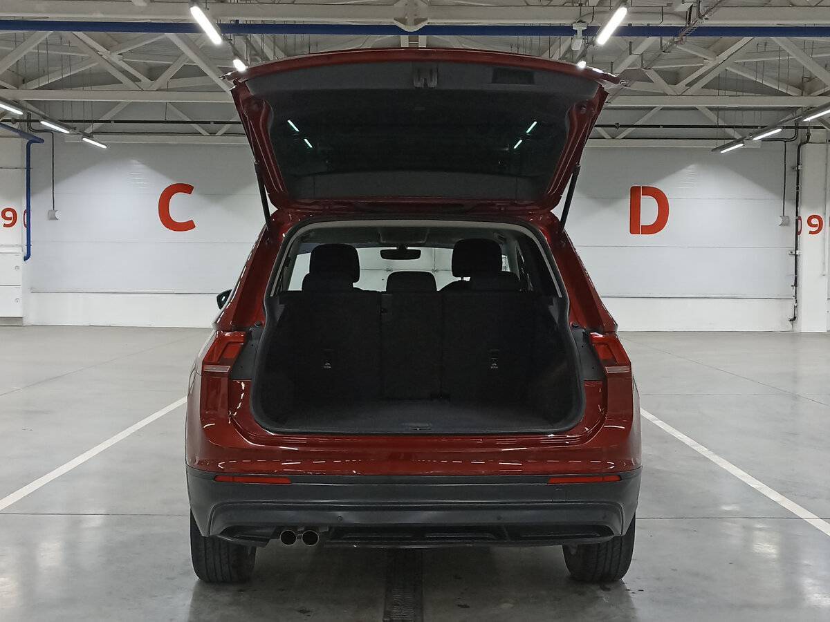 Volkswagen Tiguan б/у, 2018, Роботизированная. Фото: #9