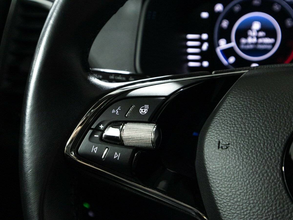 Skoda Karoq б/у, 2021, Автоматическая. Фото: #19