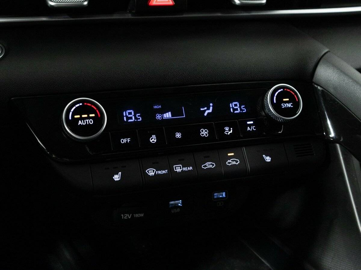 Hyundai Elantra б/у, 2021, Автоматическая. Фото: #15