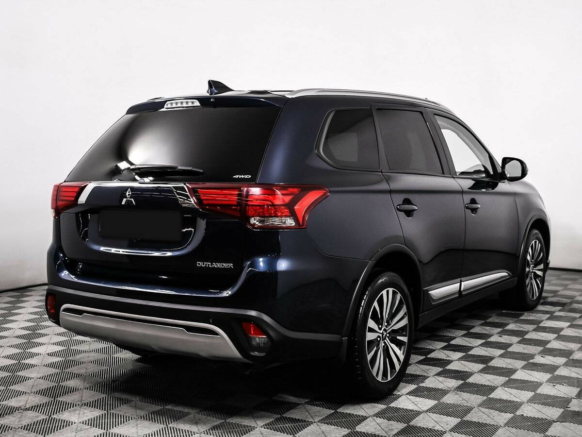 Mitsubishi Outlander б/у, 2019, Вариатор. Фото: #4