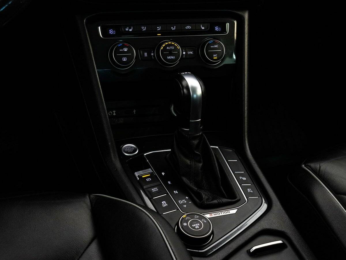 Volkswagen Tiguan б/у, 2017, Роботизированная. Фото: #14