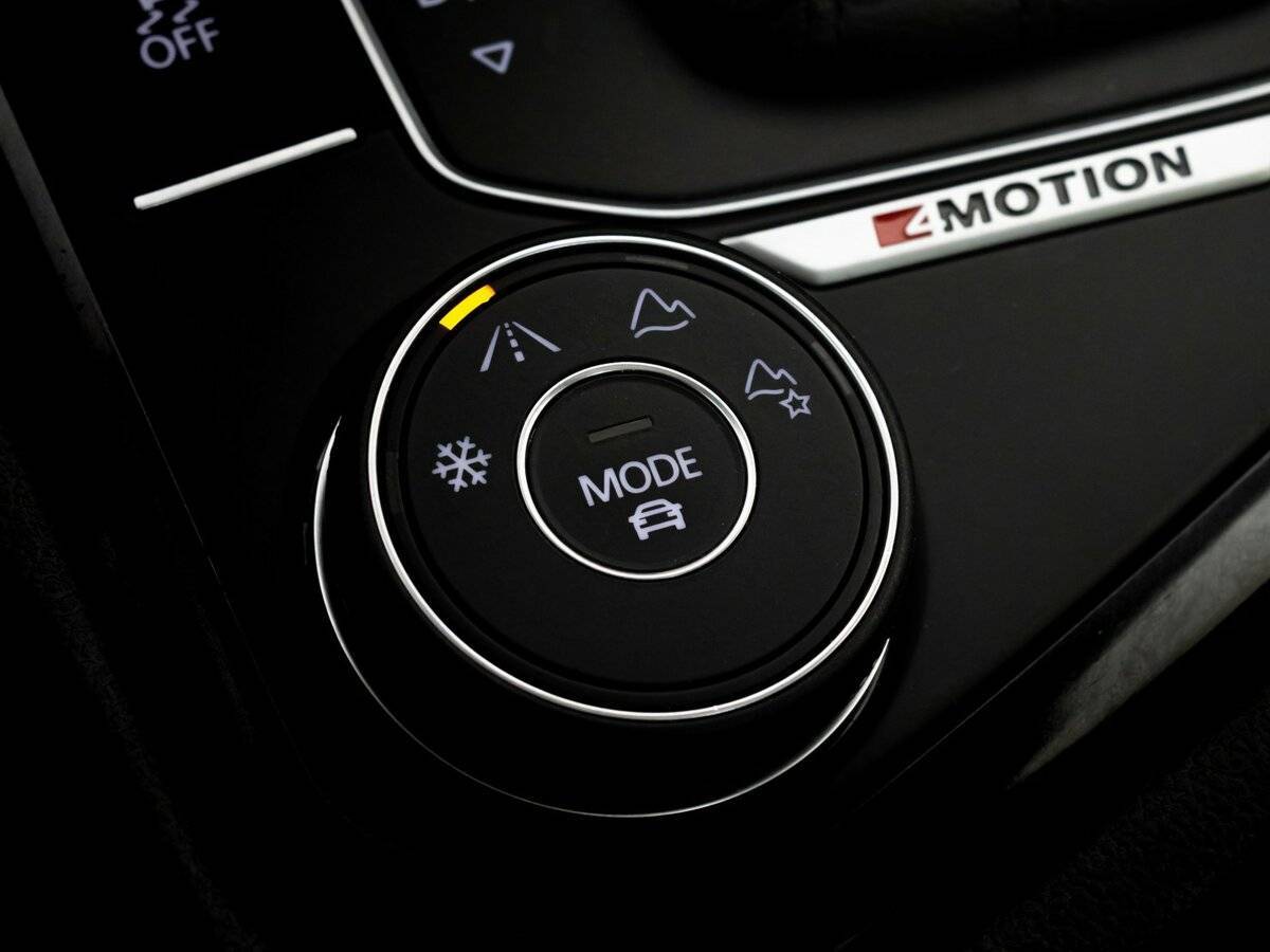 Volkswagen Tiguan б/у, 2017, Роботизированная. Фото: #21