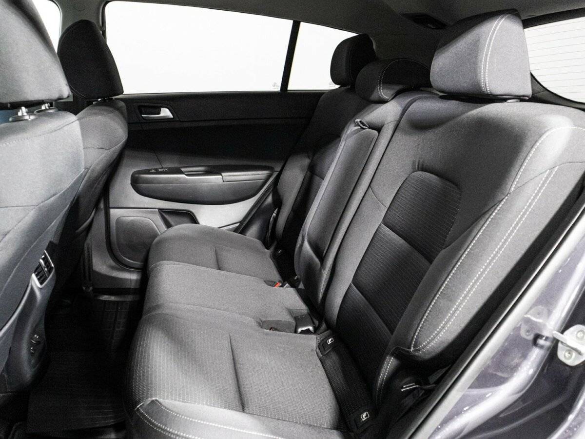 Kia Sportage б/у, 2017, Автоматическая. Фото: #9