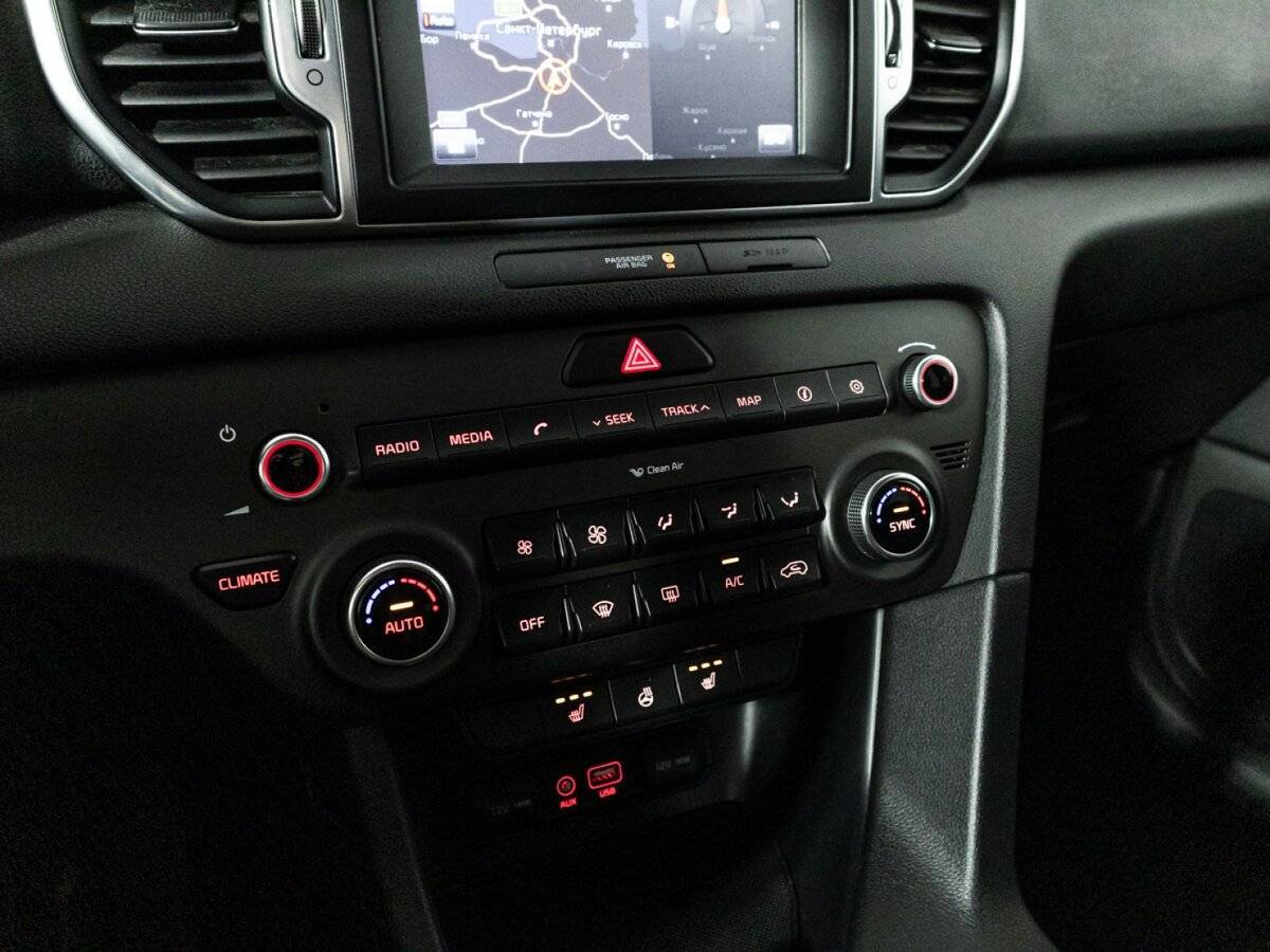 Kia Sportage б/у, 2017, Автоматическая. Фото: #16