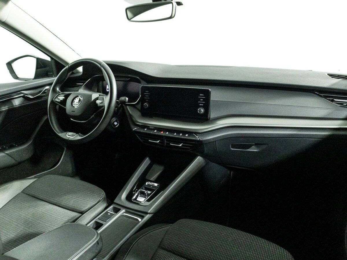 Skoda Octavia б/у, 2020, Автоматическая. Фото: #8