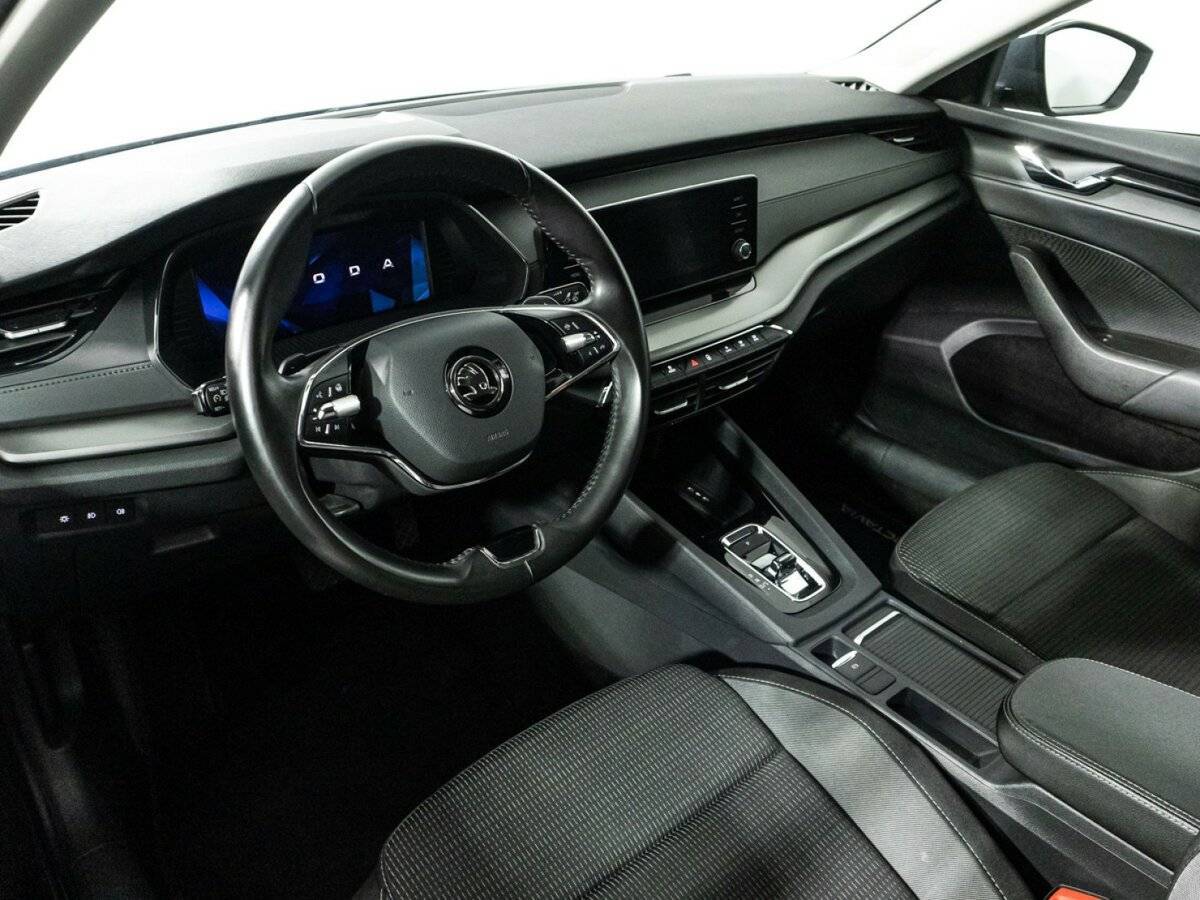 Skoda Octavia б/у, 2020, Автоматическая. Фото: #10