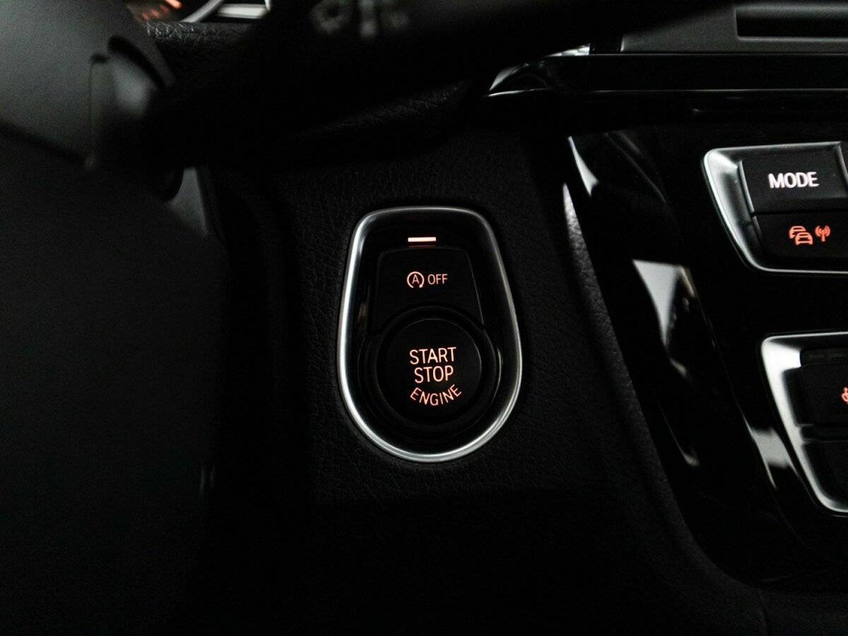 BMW 3 серии б/у, 2018, Автоматическая. Фото: #18