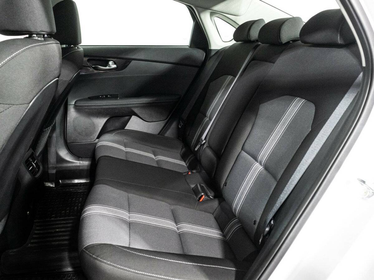 Kia Cerato б/у, 2021, Автоматическая. Фото: #10