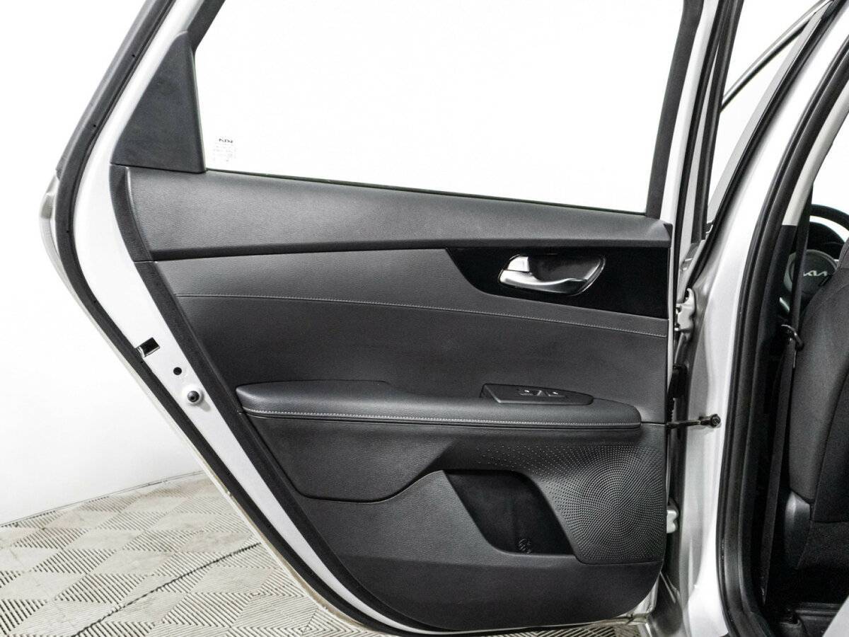 Kia Cerato б/у, 2021, Автоматическая. Фото: #25