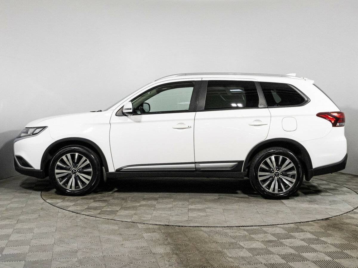 Mitsubishi Outlander б/у, 2020, Вариатор. Фото: #7