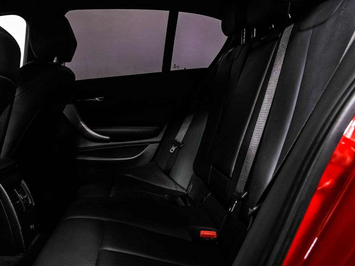 BMW 1 серии б/у, 2018, Автоматическая. Фото: #12