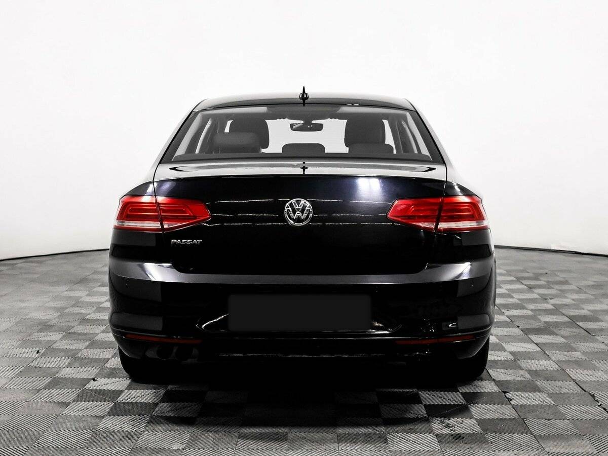 Volkswagen Passat б/у, 2018, Роботизированная. Фото: #5