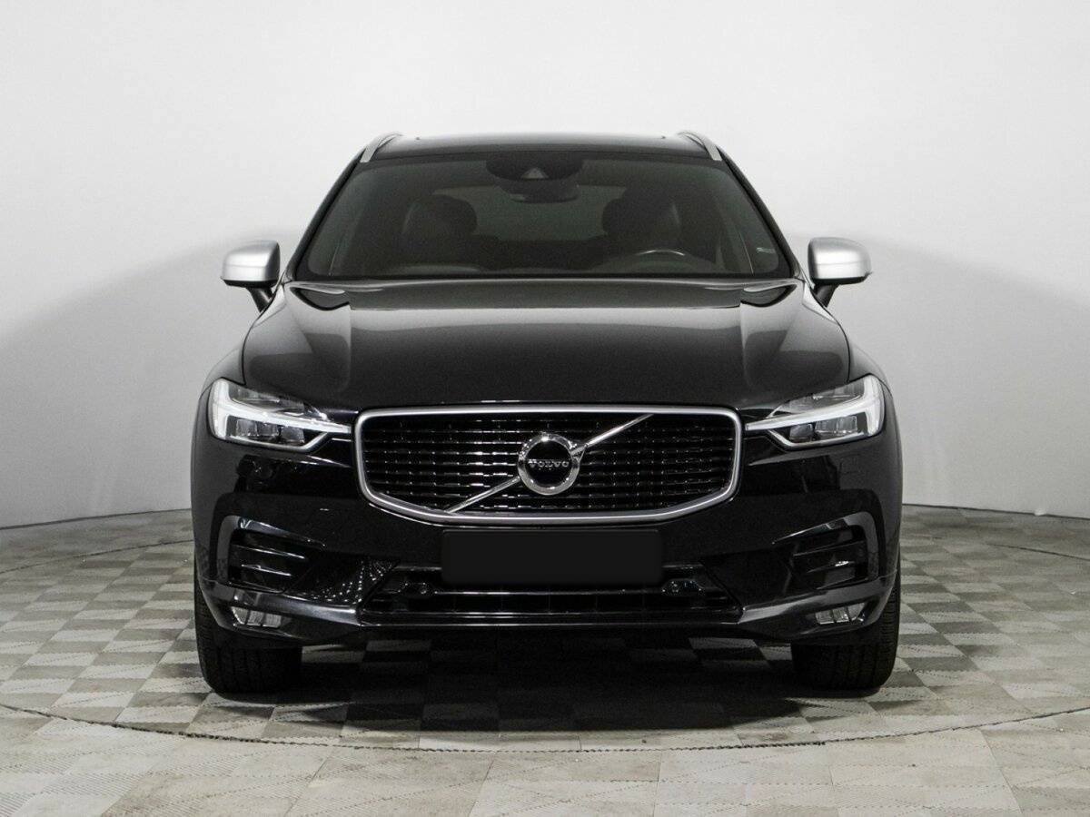 Volvo XC60 б/у, 2018, Автоматическая. Фото: #1