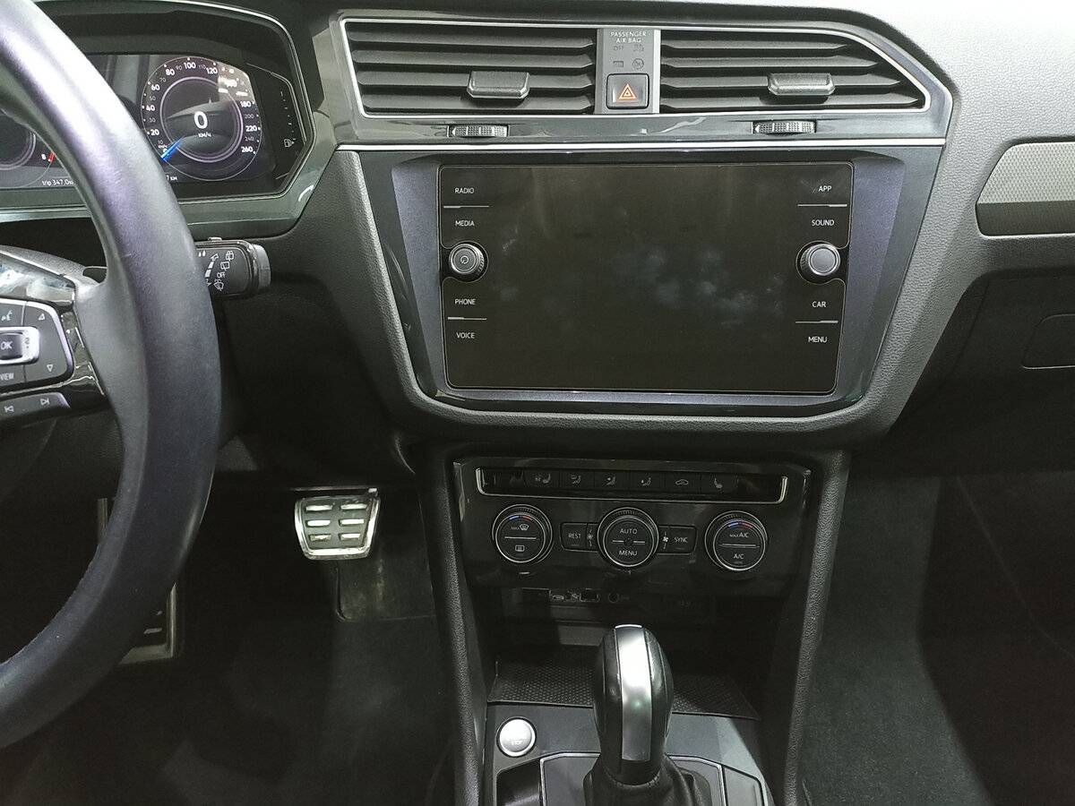 Volkswagen Tiguan б/у, 2020, Роботизированная. Фото: #14