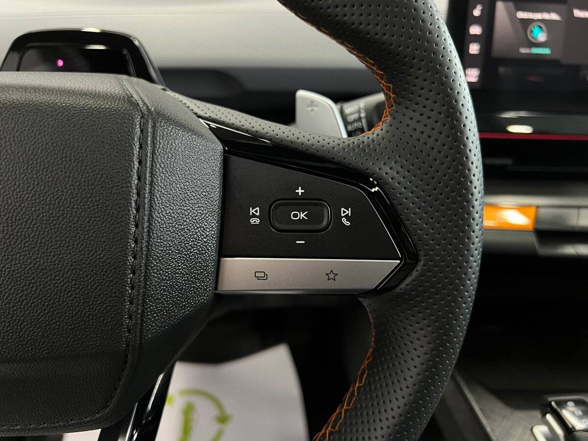 Changan UNI-V б/у, 2023, Роботизированная. Фото: #19