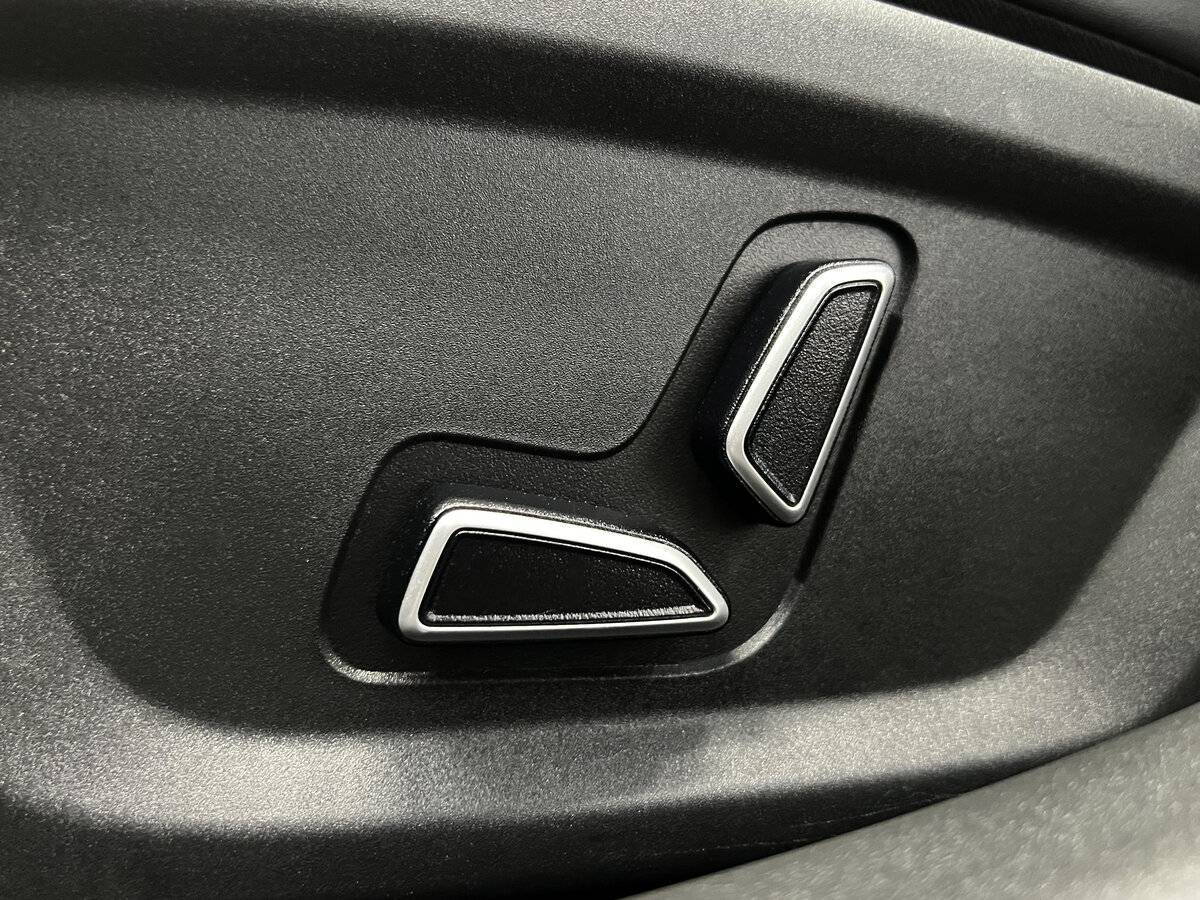 Changan UNI-V б/у, 2023, Роботизированная. Фото: #21