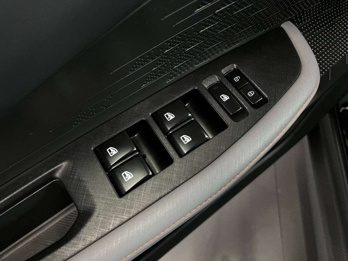 Changan UNI-V б/у, 2023, Роботизированная. Фото: #25