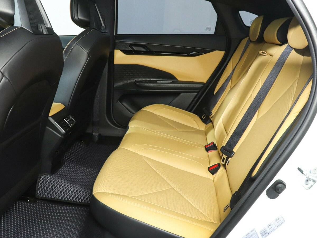 Changan UNI-V б/у, 2022, Роботизированная. Фото: #8