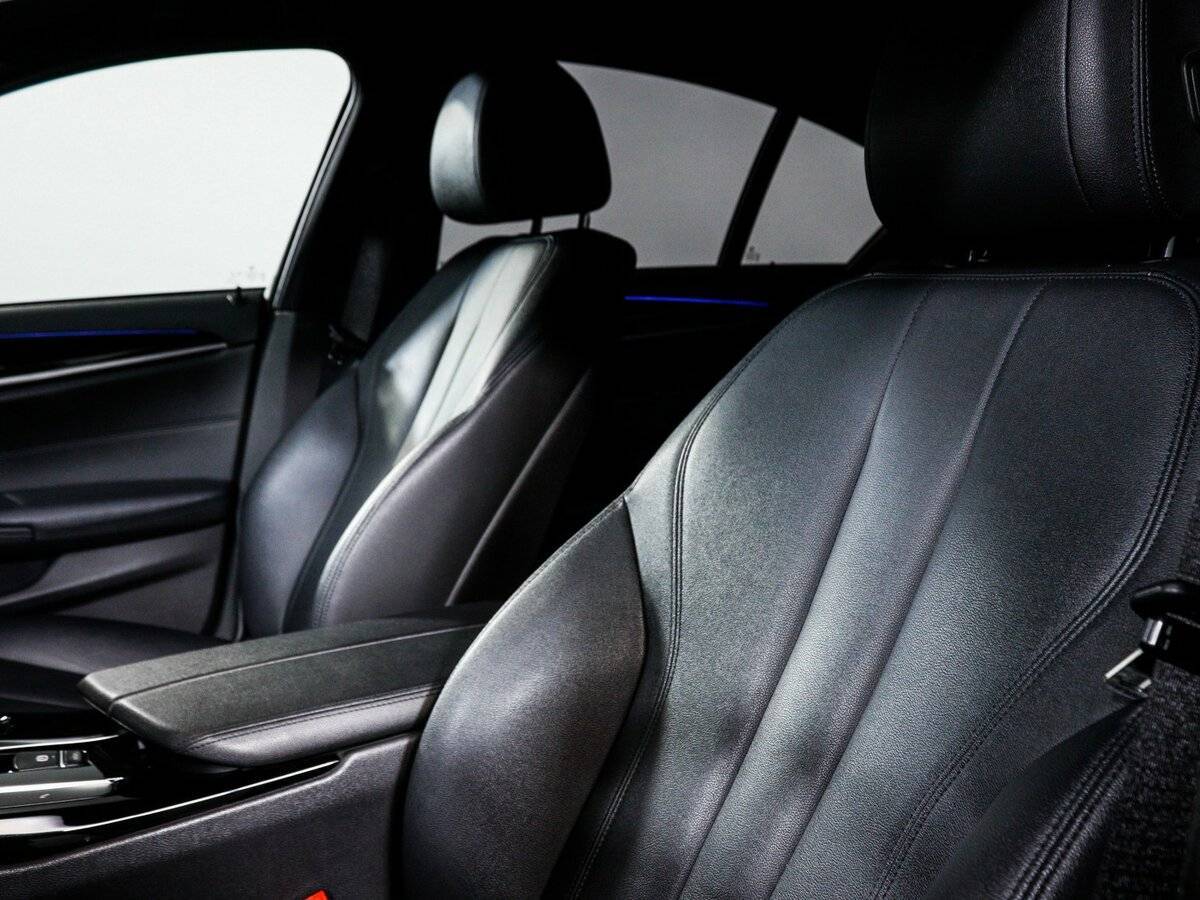 BMW 5 серии б/у, 2018, Автоматическая. Фото: #16