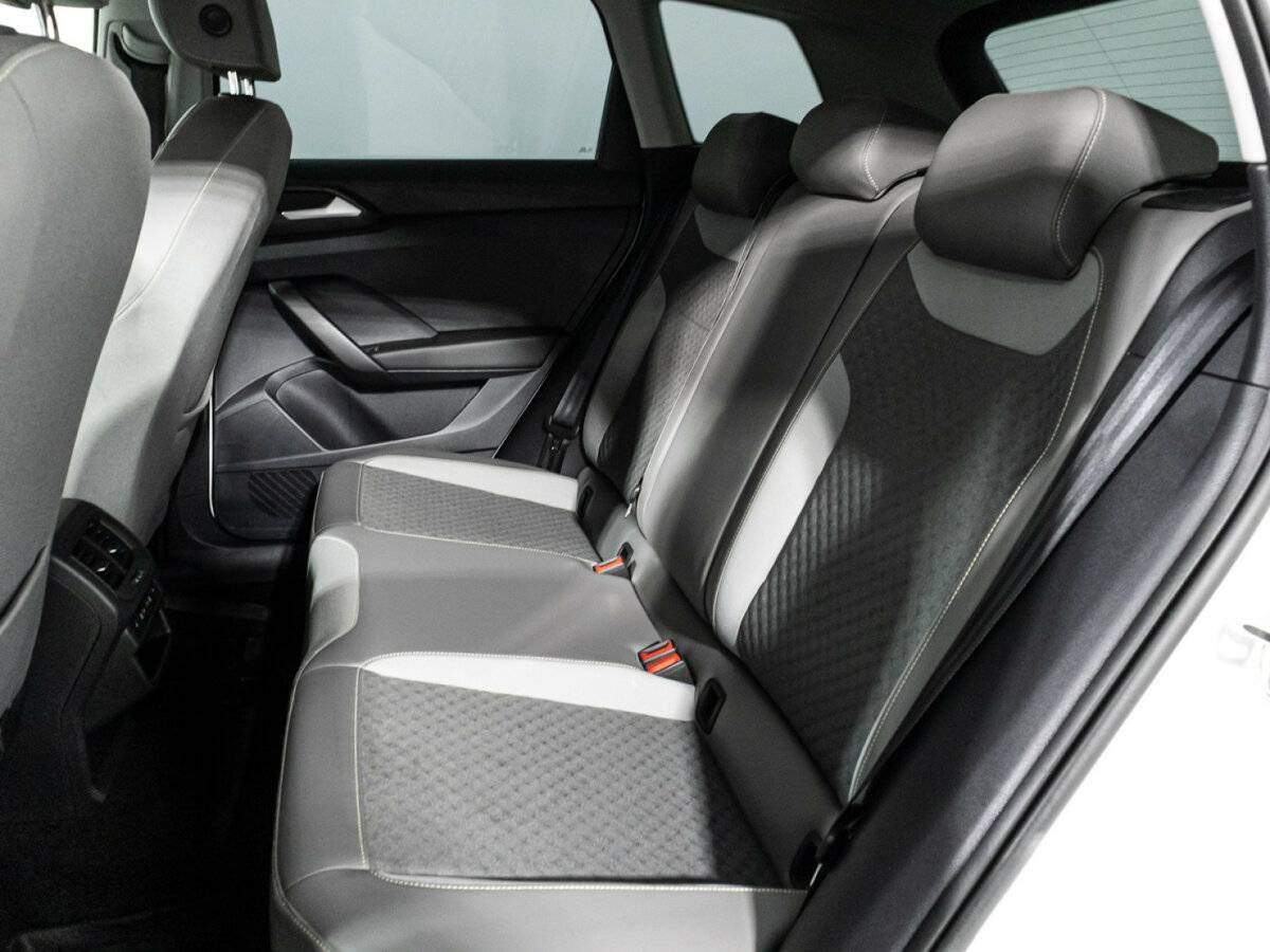 Volkswagen Taos б/у, 2021, Автоматическая. Фото: #9