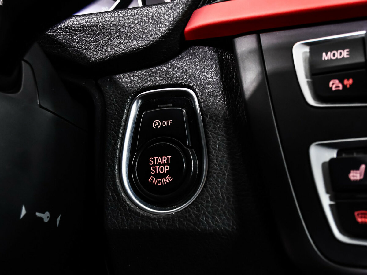 BMW 3 серии б/у, 2015, Автоматическая. Фото: #17