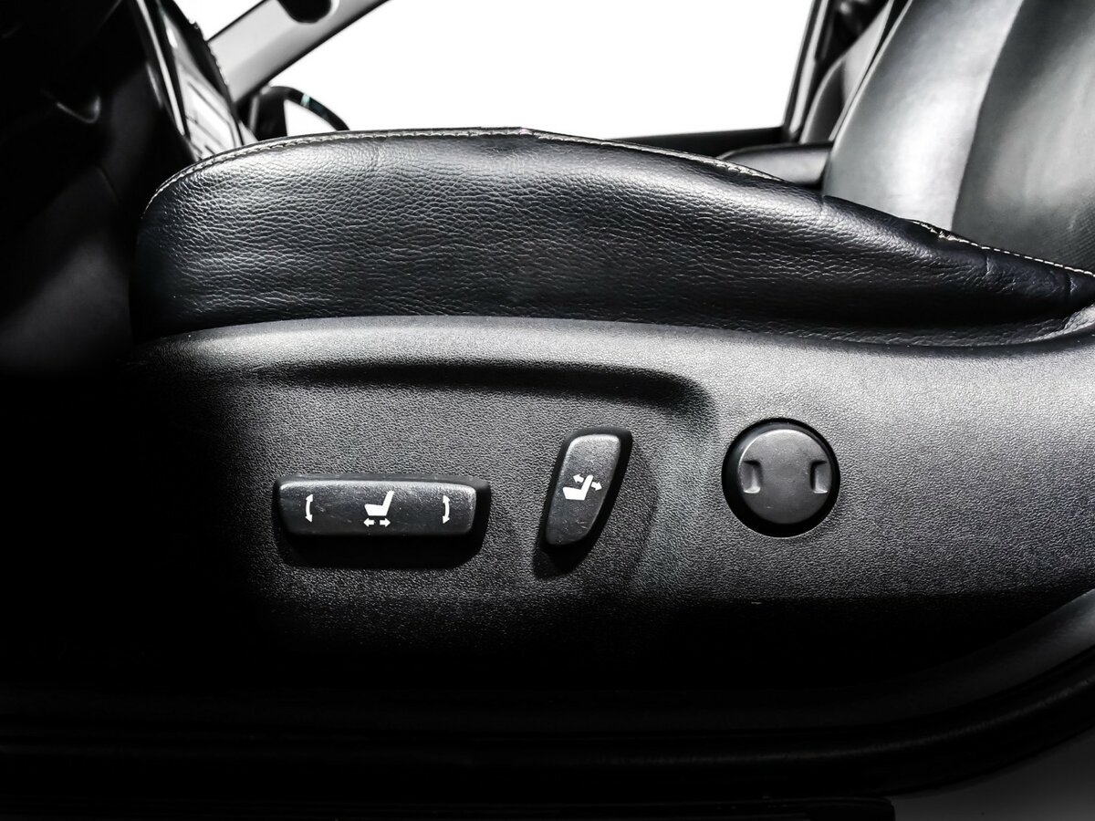 Toyota Camry б/у, 2016, Автоматическая. Фото: #11