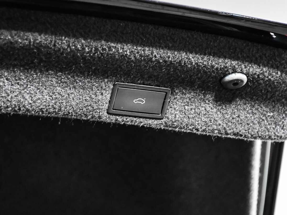 Volkswagen Passat б/у, 2018, Роботизированная. Фото: #15