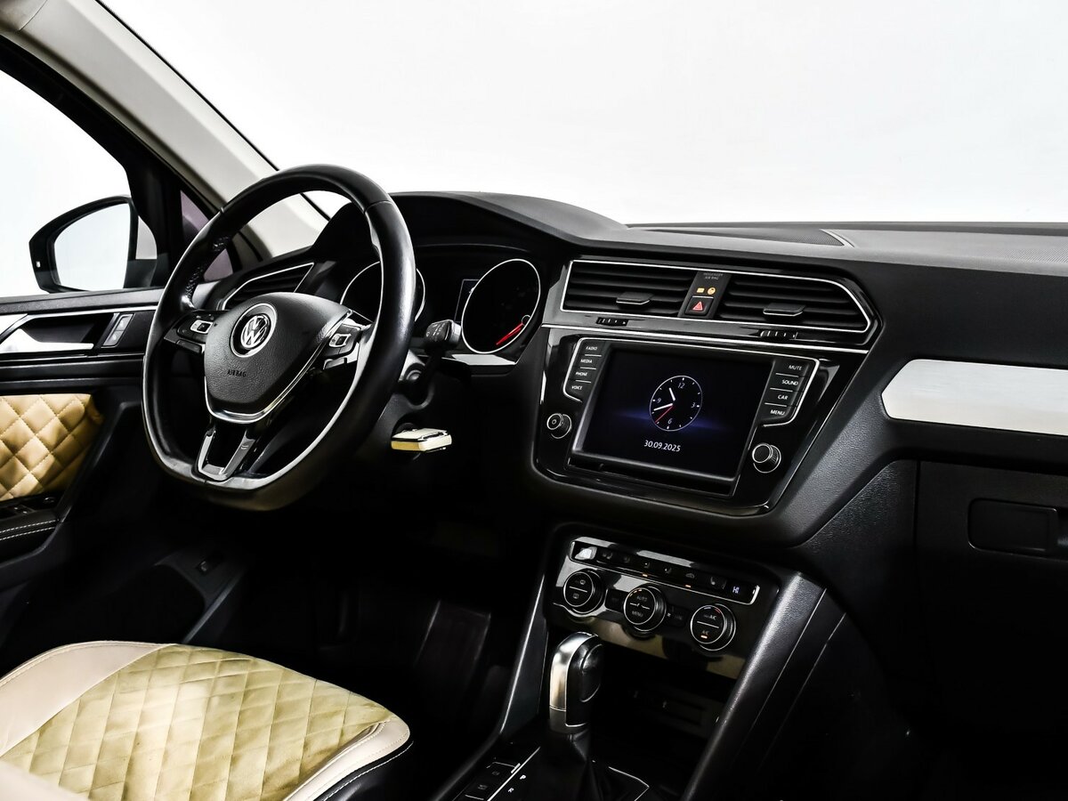 Volkswagen Tiguan б/у, 2017, Роботизированная. Фото: #7