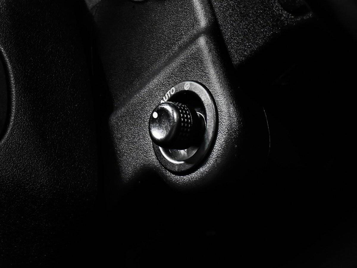 Land Rover Discovery б/у, 2013, Автоматическая. Фото: #19