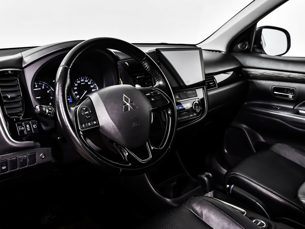 Mitsubishi Outlander б/у, 2016, Вариатор. Фото: #9