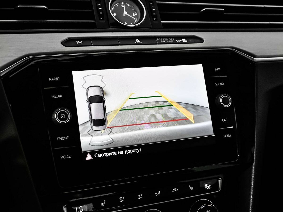 Volkswagen Passat б/у, 2018, Роботизированная. Фото: #10