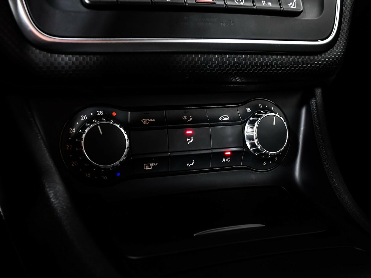 Mercedes-Benz A-Класс б/у, 2014, Роботизированная. Фото: #15