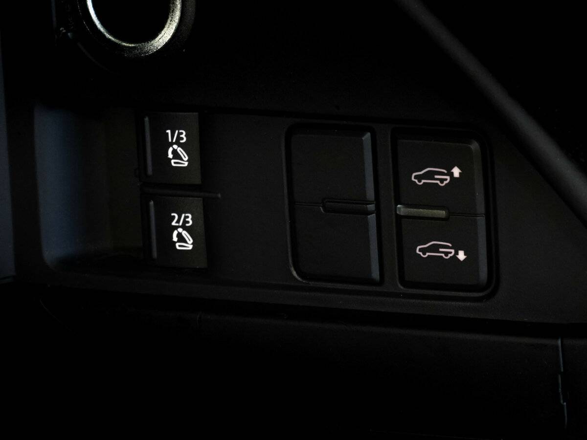 Volkswagen Touareg б/у, 2012, Автоматическая. Фото: #22