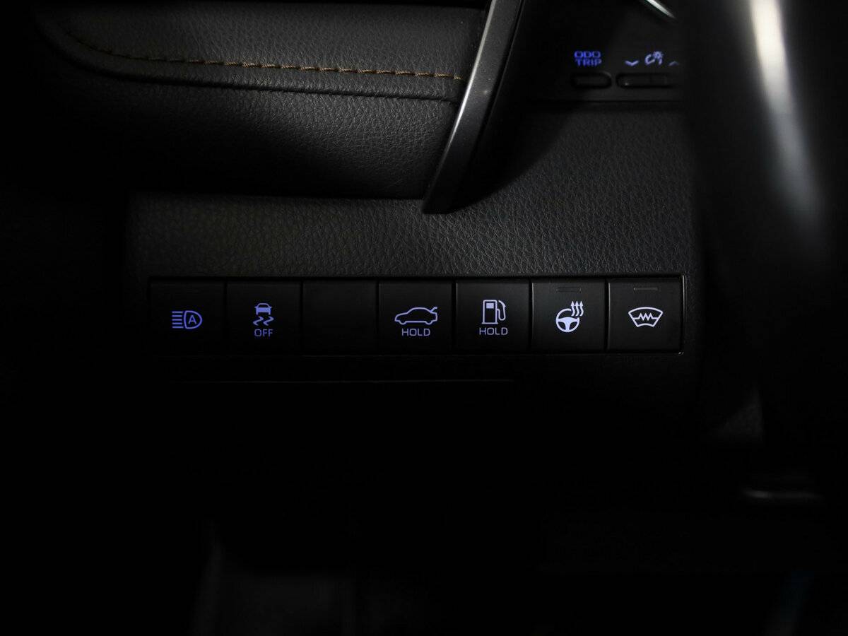 Toyota Camry б/у, 2021, Автоматическая. Фото: #17