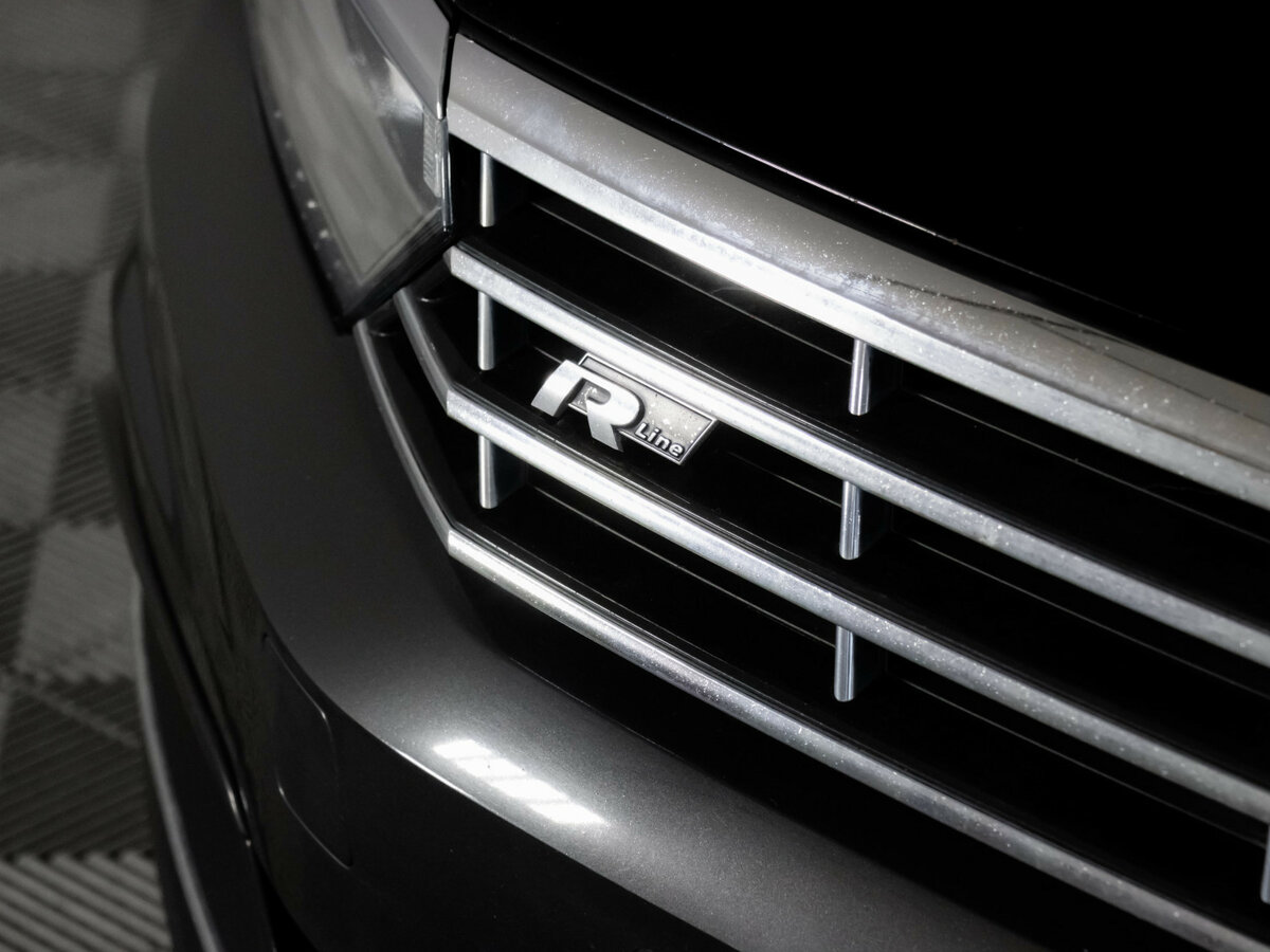 Volkswagen Passat б/у, 2018, Роботизированная. Фото: #7