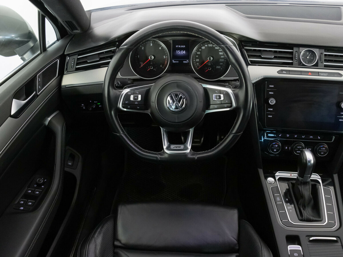 Volkswagen Passat б/у, 2018, Роботизированная. Фото: #10