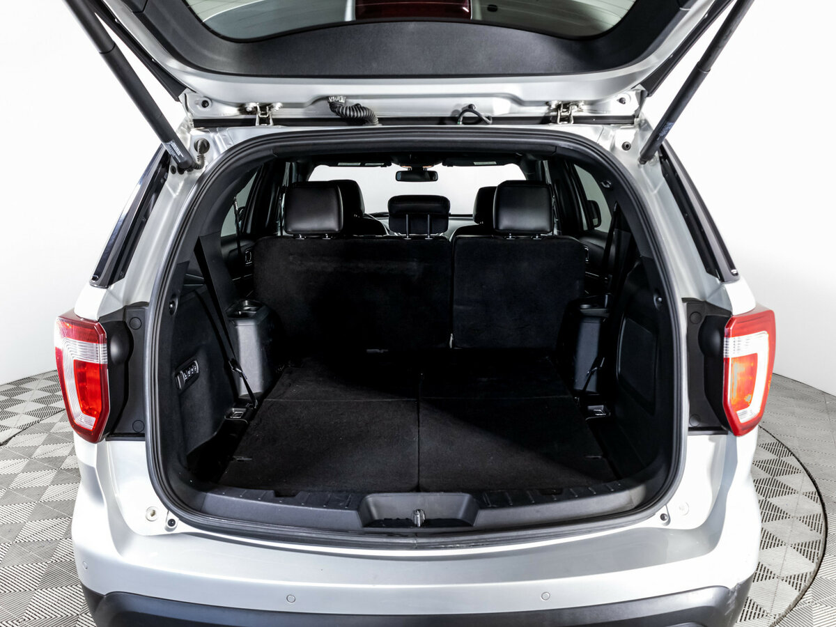 Ford Explorer б/у, 2018, Автоматическая. Фото: #14