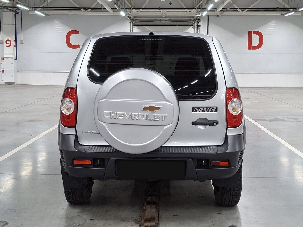 Chevrolet Niva б/у, 2018, Механическая. Фото: #5