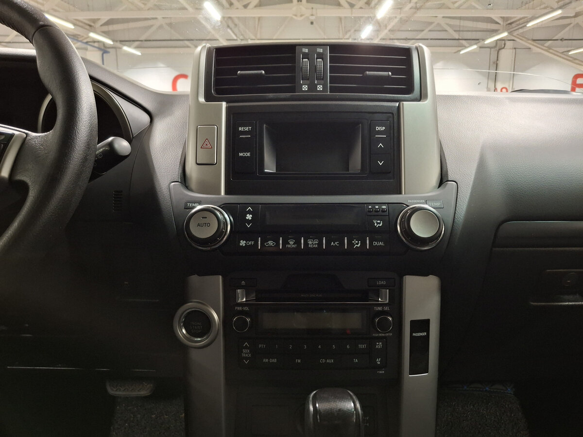 Toyota Land Cruiser Prado б/у, 2012, Автоматическая. Фото: #14