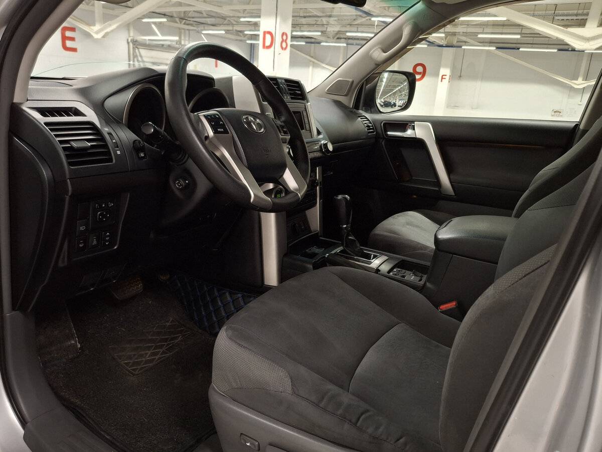 Toyota Land Cruiser Prado б/у, 2012, Автоматическая. Фото: #15