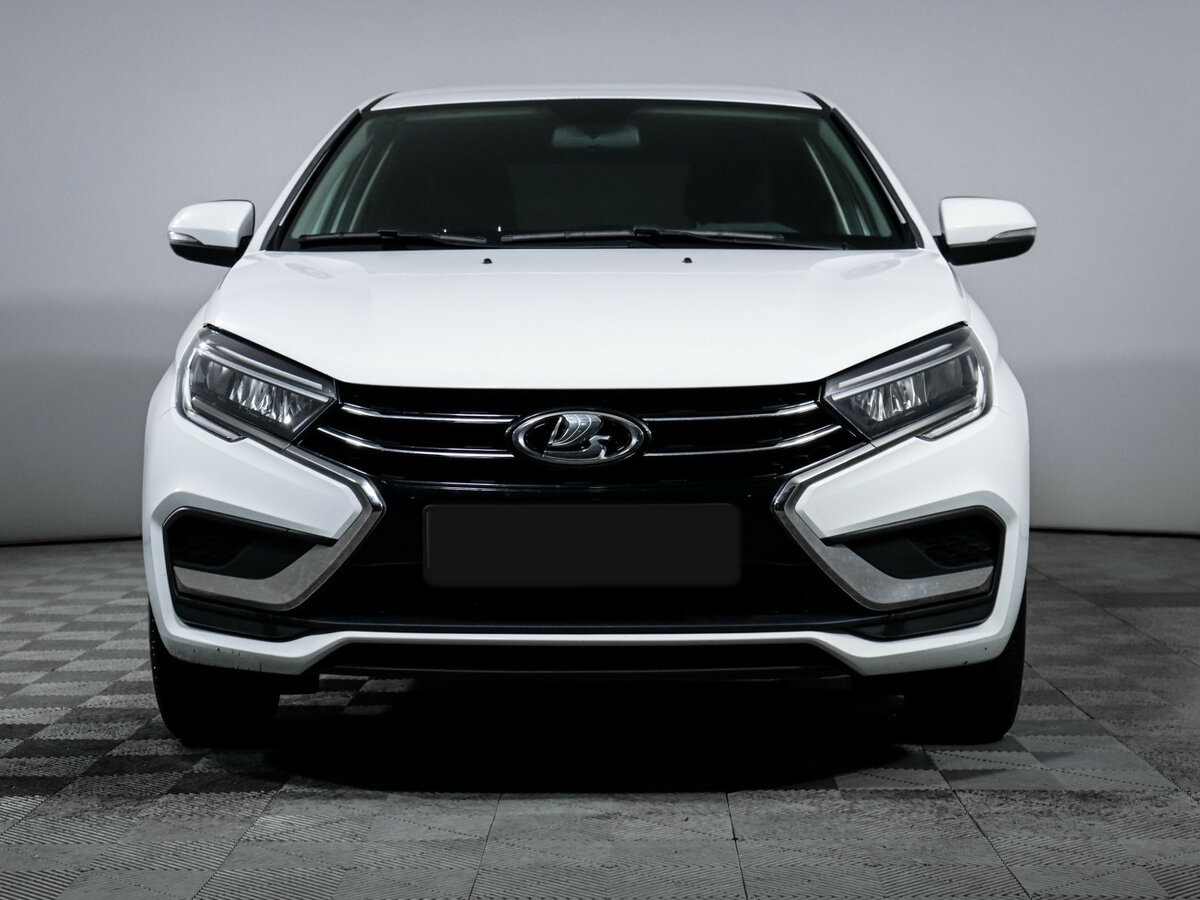 Lada (ВАЗ) Vesta б/у, 2023, Механическая. Фото: #1