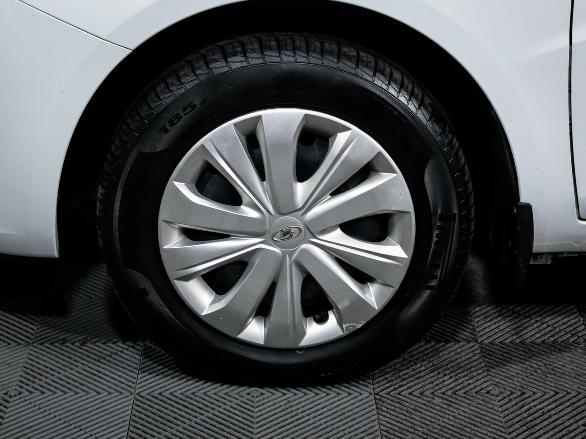 Lada (ВАЗ) Vesta б/у, 2023, Механическая. Фото: #11