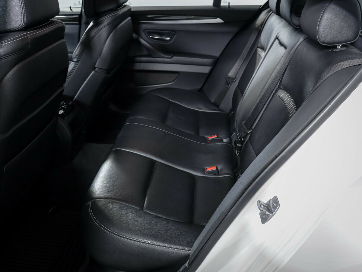 BMW 5 серии б/у, 2016, Автоматическая. Фото: #7